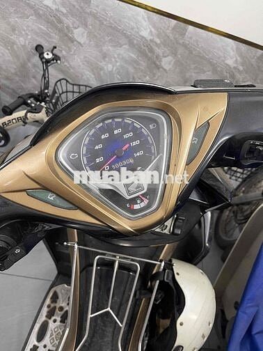 Honda Airblade 110cc 2012 Nâu đen