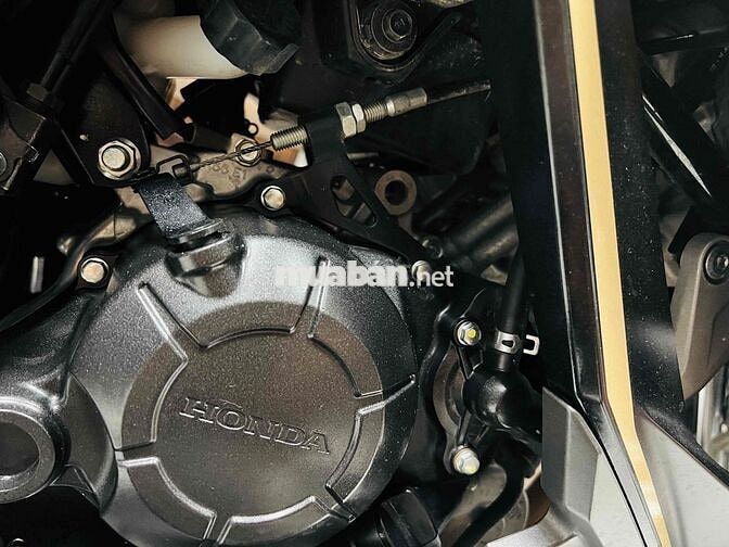 Honda CBR 150 CC Đen 8000km