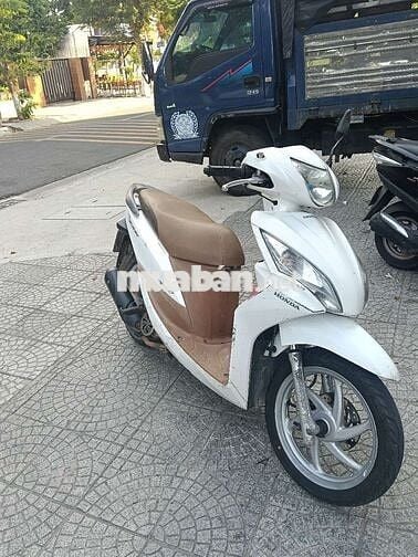 Honda Vision màu Trắng