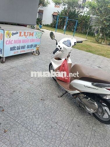 Honda Vision màu Trắng