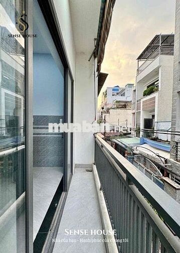 Duplex Ban Công Size Khủng | Rộng 40m2 | Khu Bàu Cát