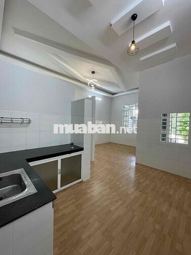 Chính chủ bán nhà 100m2 full thổ, cách phà 2.5km; 2,55tỷ, k trung gian
