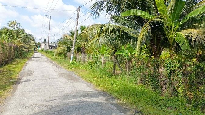 Bán 2000m2 đất thổ cư mặt tiền đường nhựa, gần cầu R Miễu 2.