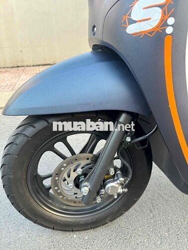 Honda Scoopy 2023