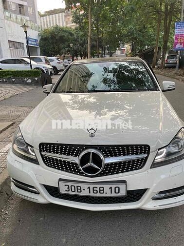 Mercedes-Benz C250 2011 màu trắng
