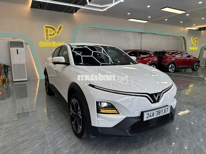 Xe điện VinFast VF6 Plus 2025 Trắng