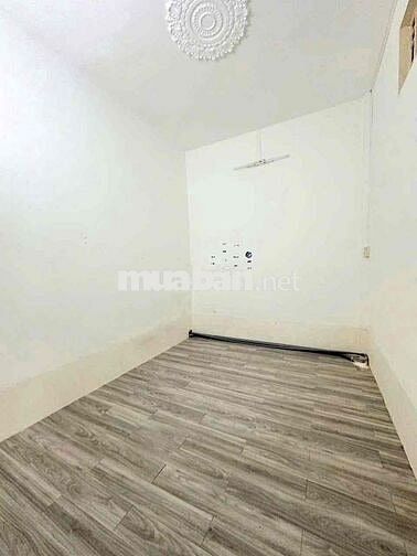Nhà 5x20m mặt tiền hẻm ô tô đường Lý Tự Trọng