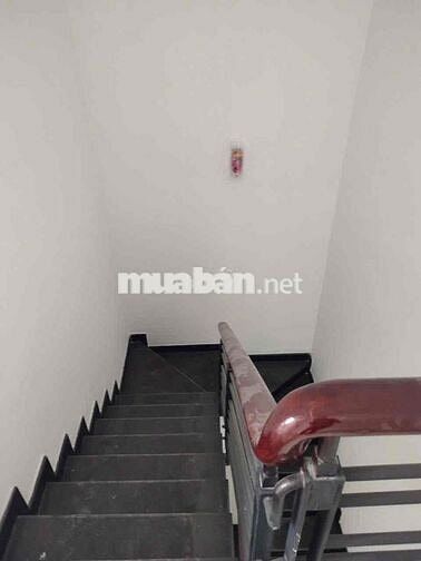 BÌNH TÂN - GIÁP KHU TÊN LỬA - NHÀ ĐẸP GIÁ RẺ 12TR - 2 LẦU - 3PN