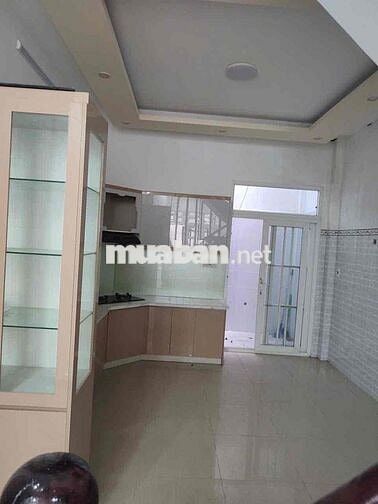 BÌNH TÂN - GIÁP KHU TÊN LỬA - NHÀ ĐẸP GIÁ RẺ 12TR - 2 LẦU - 3PN