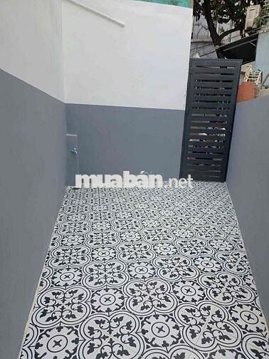 SÁT MT LẠC LONG QUÂN NHÀ MỚI HIỆN ĐẠI MÀ CHỈ NHỈNH 3Đ