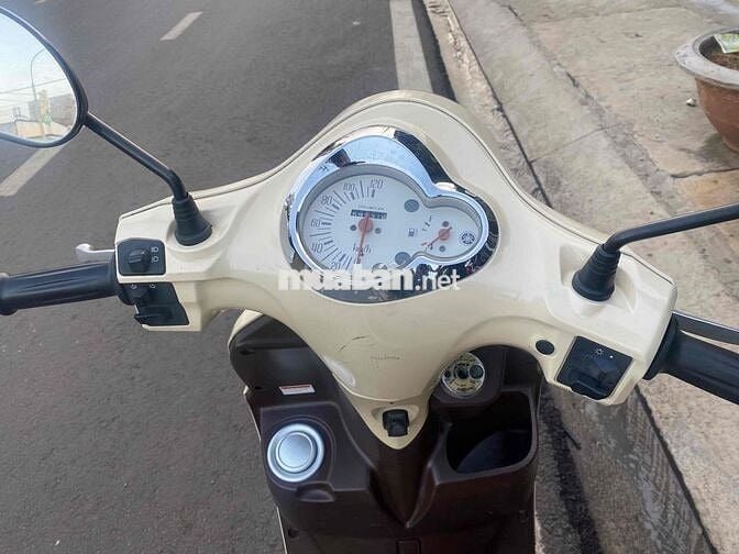 Yamaha Nozza màu Kem