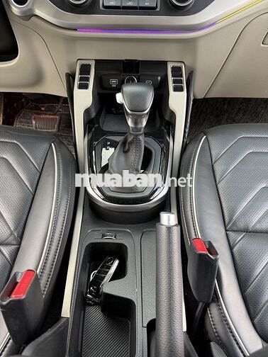 Kia Carens 2023 7 chỗ 51000km Trắng
