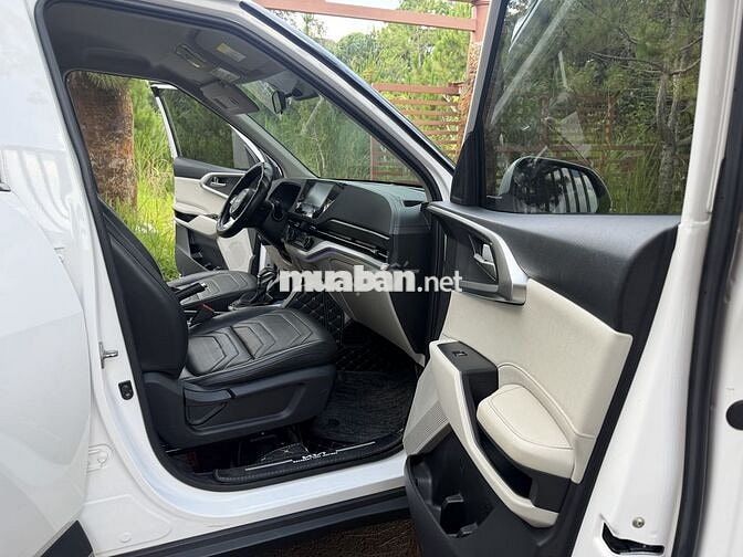Kia Carens 2023 7 chỗ 51000km Trắng