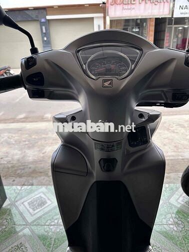 Honda Vision 2026 Thể thao Xám