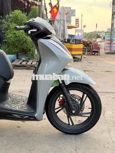 Honda SHVN 2024 125CC Xám 5000KM