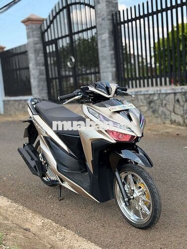 Honda Vario 150cc Vàng đồng