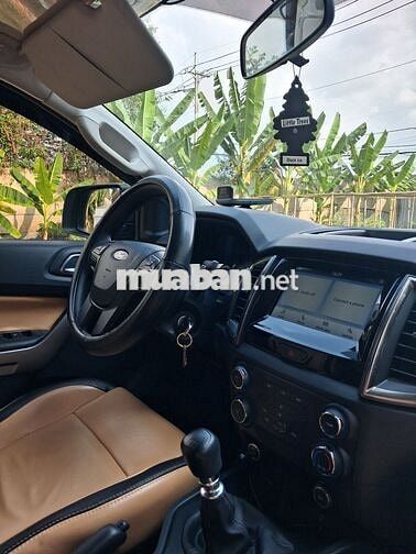 Xe Ford Ranger XLS 2021 MT