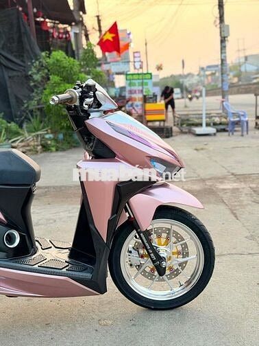 Honda Vario 150 Hồng Nguyên zin