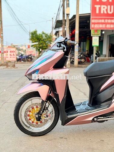 Honda Vario 150 Hồng Nguyên zin