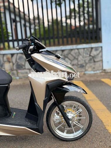 Honda Vario 150cc Vàng đồng
