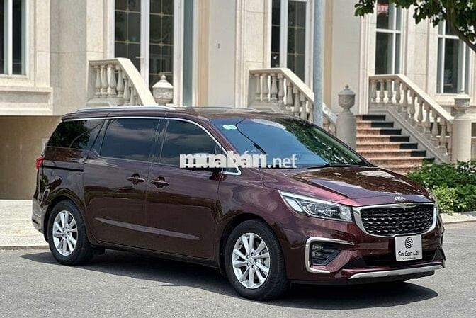 KIA Sedona DATH 2018 Nâu đỏ 82.000 km