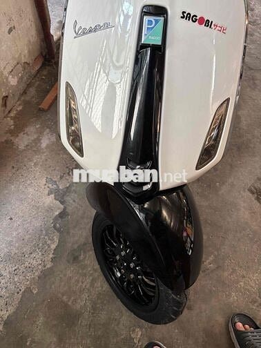 Piaggio Vespa màu Trắng