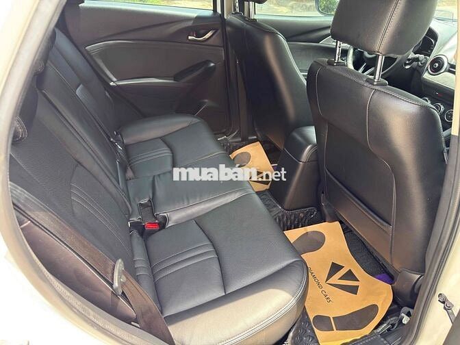 Mazda CX3 2023 Luxury Trắng 31.000 km