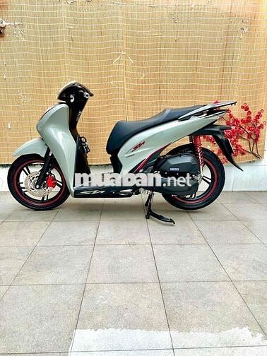 SH 160i abs 2025 odo siêu lướt 5000km chính chủ