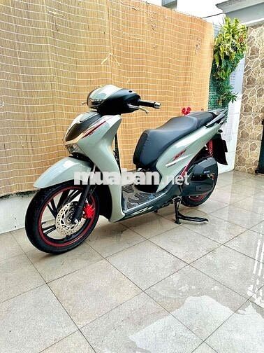 SH 160i abs 2025 odo siêu lướt 5000km chính chủ