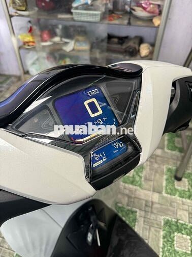Honda SH 125i CBS 2025 Trắng 1400 km