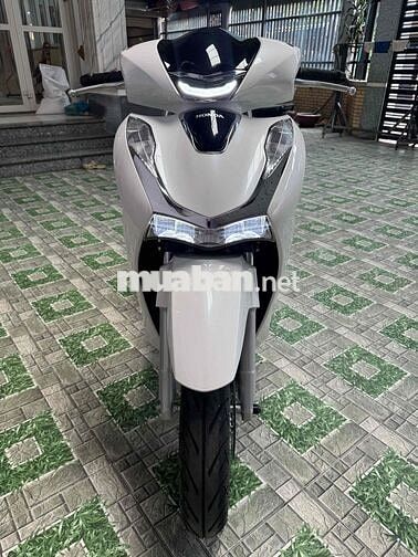 Honda SH 125i CBS 2025 Trắng 1400 km