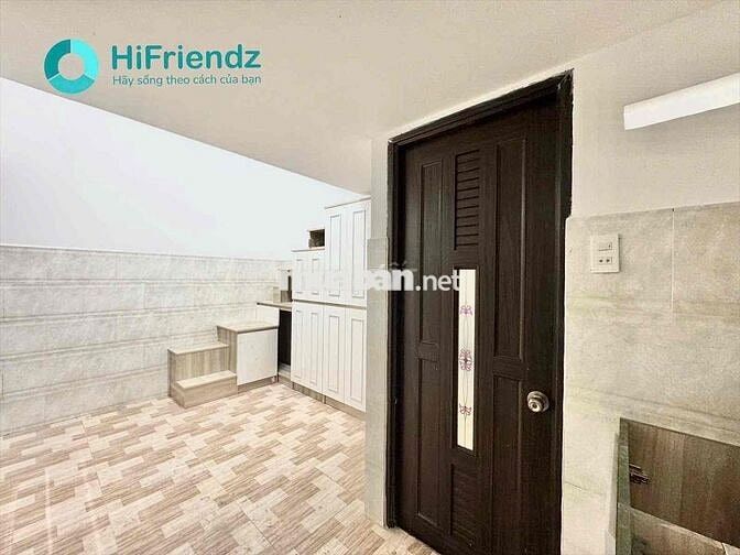 CHDV Gác full nội thất - Thang Máy - Mặt Tiền Ngay Cầu Nguyễn Văn Cừ