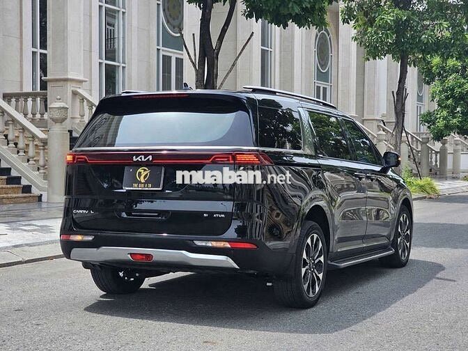 KIA CARNIVAL SIGNATURE 7 GHẾ SX 2022 ODO 64.000 KM