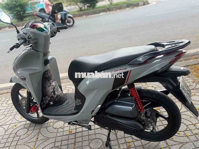 Honda Vision 2024 Xám 5000 km