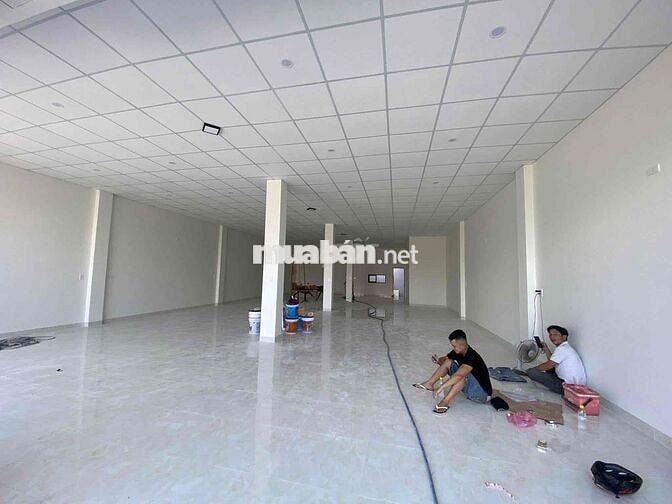 MB ÂU CƠ ĐỐI DIỆN CHỢ HOÀ KHÁNH , NGANG :8M CỰC ĐẸP