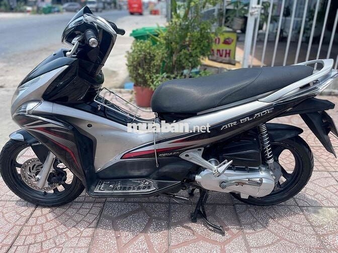 Honda Air Blade 2012 Đen bạc biển 95 máy zin