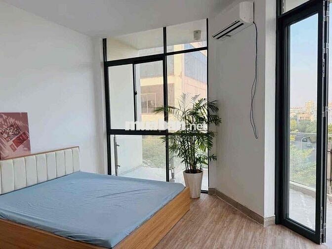 TOP CHDV MỚI TOANH CƠ BANCOL Q7