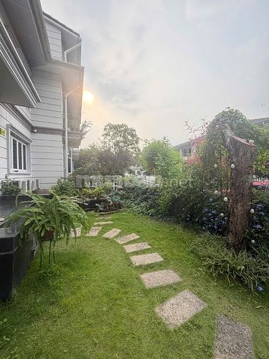 CHO THUÊ BIỆT THỰ SÂN VƯỜN ,COMPOUND GARDEN HOMES THỦ ĐỨC 3PN 3WC GIÁ 