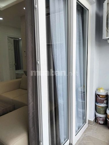 Cho thuê căn hộ 3p ngủ C/c Phúc Yên giá 11tr/th. có nội thất