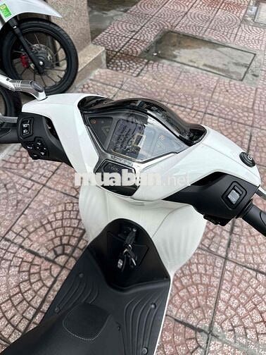 SH 160i ABS 2023 Trắng Đen 3423 km BSTP Chính Chủ