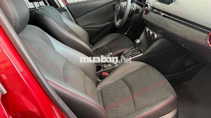 Mazda 2 Đỏ 5 chỗ Số tự động bản cao cấp 2026