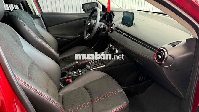 Mazda 2 Đỏ 5 chỗ Số tự động bản cao cấp 2026