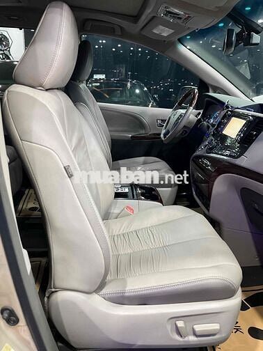 Toyota Sienna Model 2012 Limited 3.5
