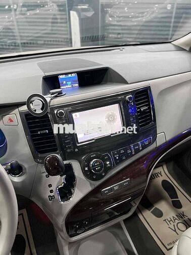 Toyota Sienna Model 2012 Limited 3.5