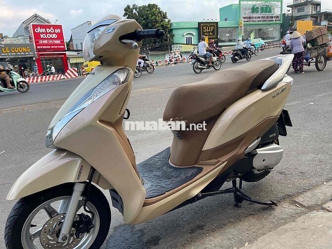 Honda Lead 2013 Vàng kem