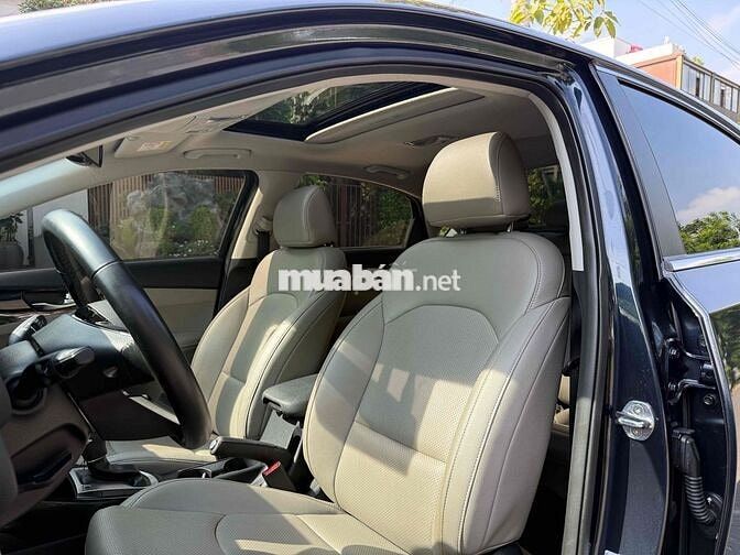 Kia Cerato 2019 Luxury Đen 37.000 km