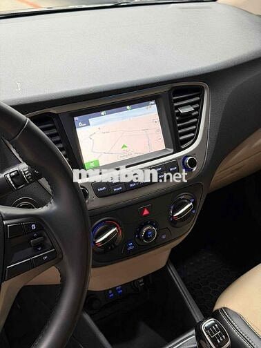 Hyundai Accent 2019 MT bản đủ