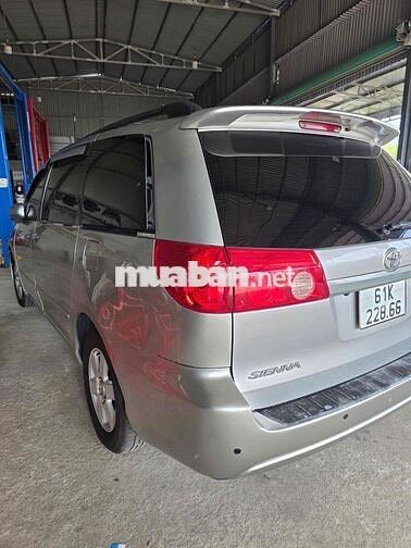 Toyota Sienna 2007 - 130000 km