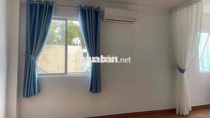 CHO THUÊ CĂN STUDIO BAN CÔNG FULL NT THOÁNG NGAY TRUNG TÂM Q3 GIÁ RẺ