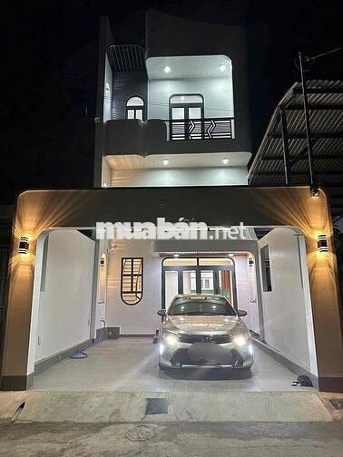 BÁN NHÀ 2 LẦU CHỈ HƠN 3 TỶ GẦN CHỢ PHÚ MỸ,CÓ HOÀN CÔNG
